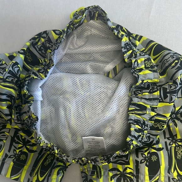 UV Skinz Black and Yellow Board Shorts Vibrant Swimwear - Picture 4 of 4